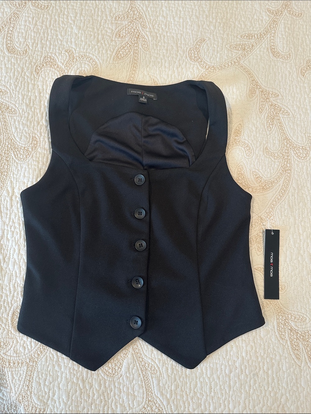 Moa Moa Black Button-Front Women's Vest Top